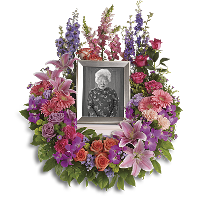 Etiquette Faq For Choosing Flowers For A Funeral Teleflora