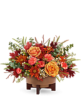Teleflora's Modern Copper Centerpiece