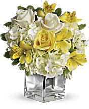 Teleflora's Sweetest Sunrise Bouquet Flowers