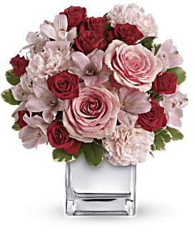 Teleflora's Love That Pink Bouquet with Roses Flower Arrangement