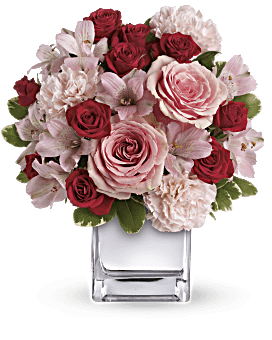 Bouquet Amour rose avec arrangement floral de roses de Teleflora