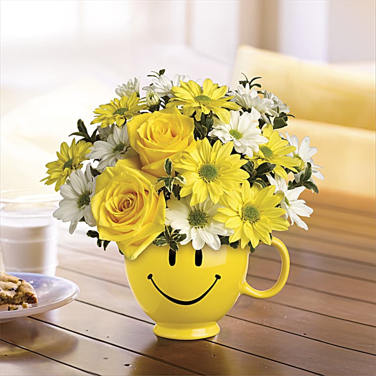 Be Happy® Bouquet with Roses