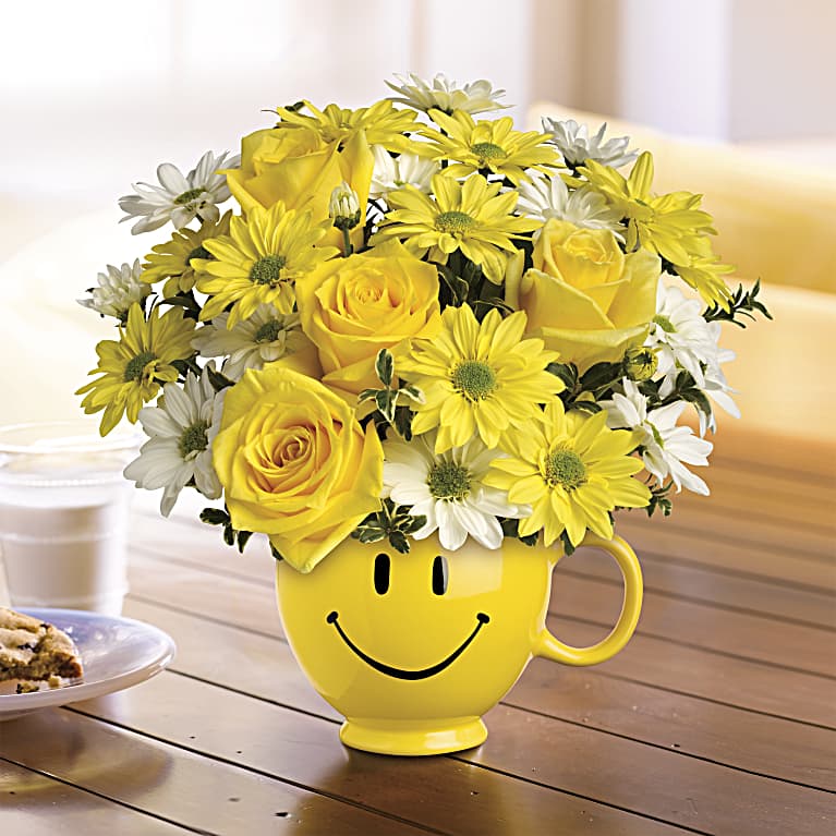 Be Happy® Bouquet with Roses