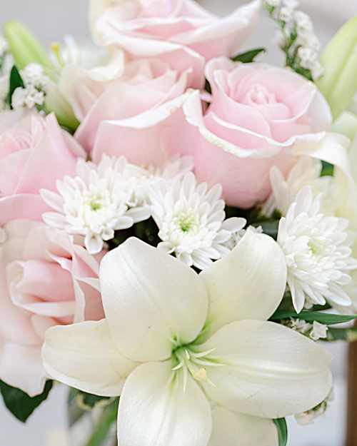 Arrive In Style Bouquet - Teleflora