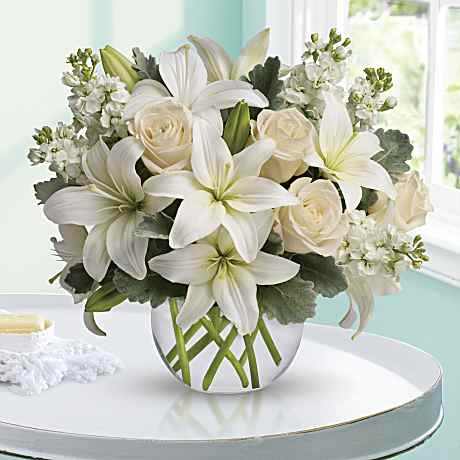 Isle of White Bouquet - Teleflora