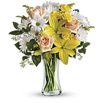 Teleflora's Daisies and Sunbeams