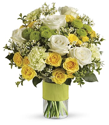 Your Sweet Smile by Teleflora Flowers