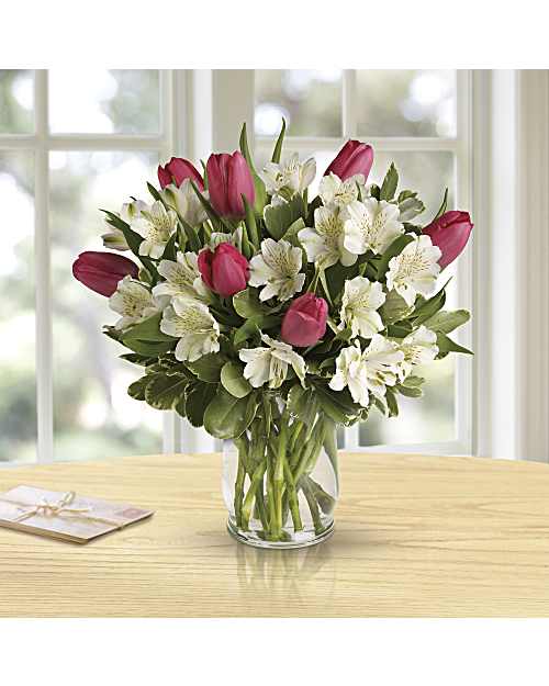 spring mobile【romance】 Spring Romance Bouquet - Teleflora
