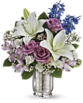Teleflora's Garden Of Dreams Bouquet