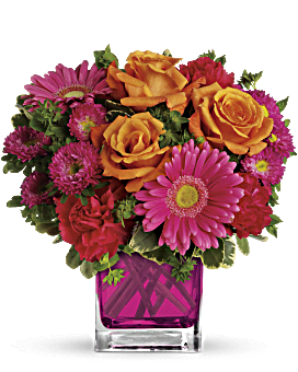 Ramo de flores de Teleflora Turn Up The Pink