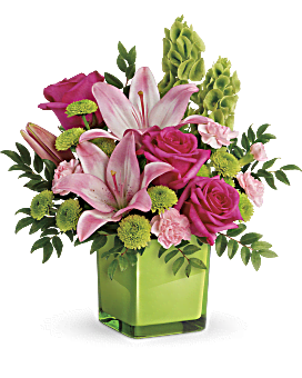 Teleflora's In Love With Lime Bouquet Bouquet