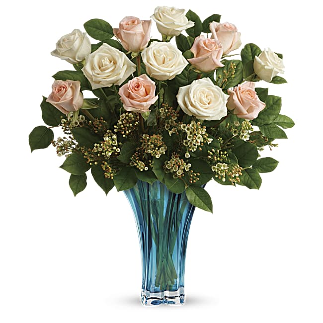 Teleflora's Ocean Of Roses Bouquet