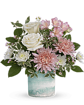 Teleflora's Sweetly You Bouquet