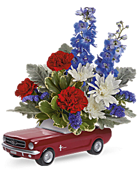 Teleflora's Ford Blossoms Bouquet Bouquet