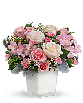 Teleflora's Oh So Lovely Bouquet