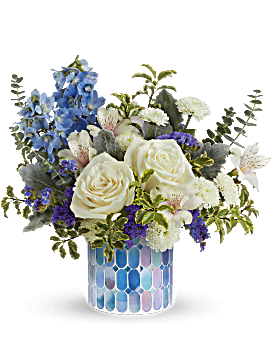 Teleflora's Spreading Light Bouquet