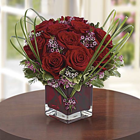 Teleflora'sSweetThoughtsBouquetwithRedRoses
